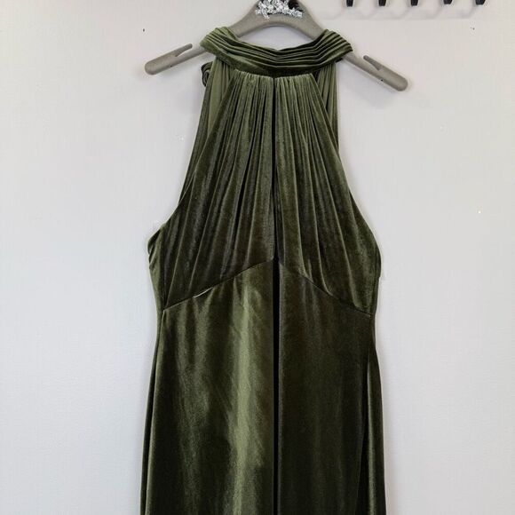 leena for Mac Duggal  Velvet Slip Gow ♥️ - Picture 7 of 10